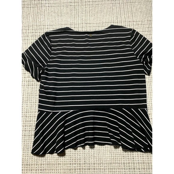 Anne Klein Womens XL Black & White Striped Shot Sleeve Ruffle Bottom Blouse - Picture 2 of 10